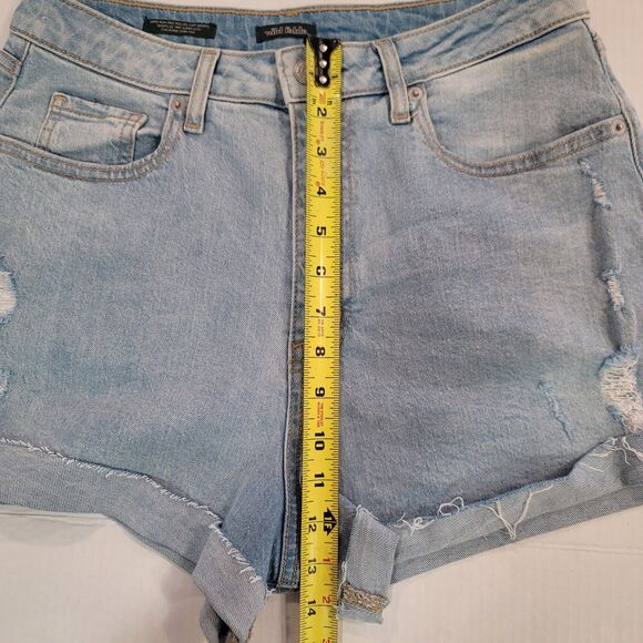 CLEARANCE Womens Super-High Rise Rolled Cuff Blue Jean Shorts Size 8/R Distress - Picture 5 of 7